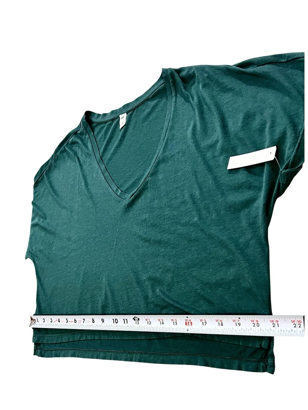 BP. V-Neck Cropped T-Shirt Lose Fit, Short Sleeve, Color Green, Size Small